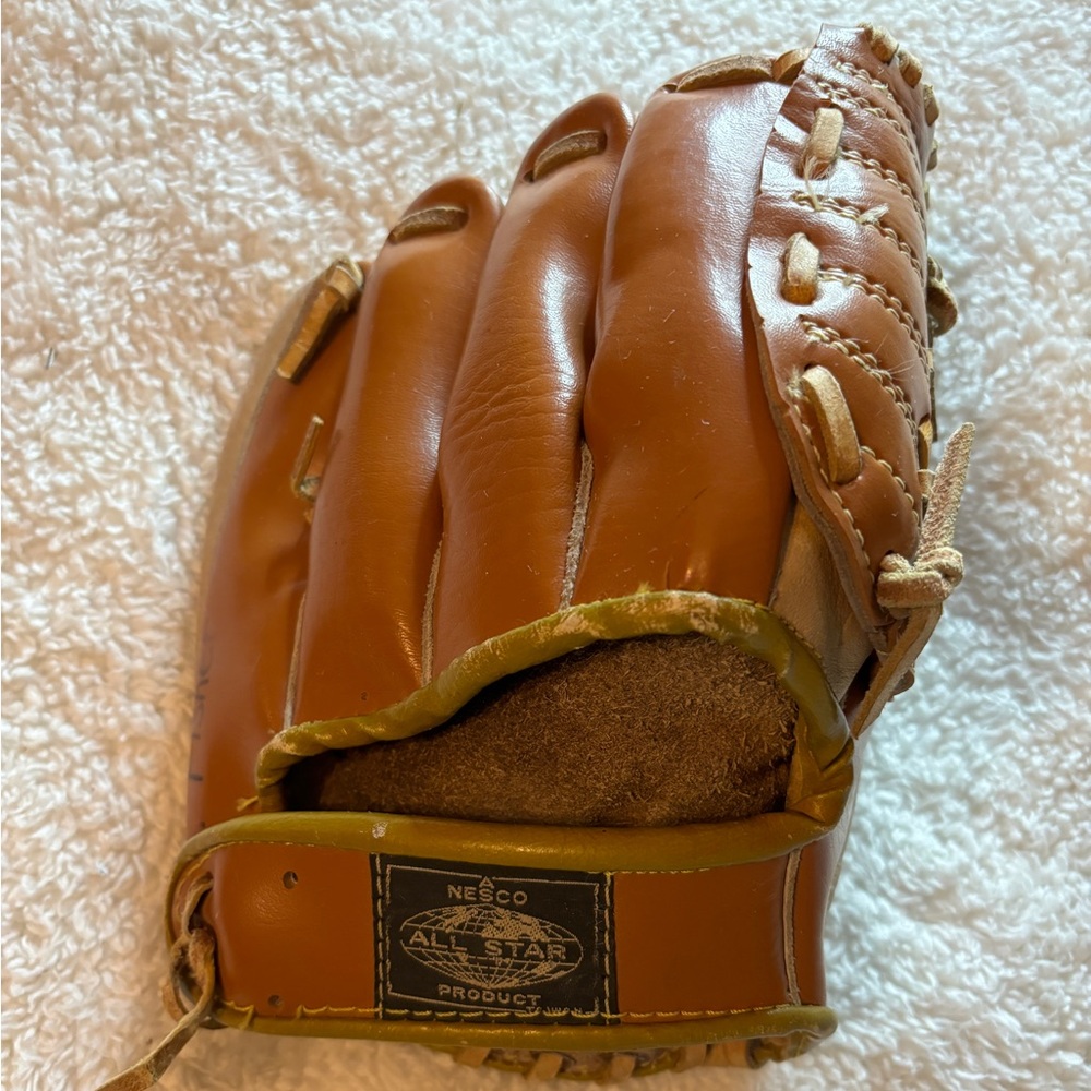Vintage Nesco Allstar N-32 Allstar Top Grain Cowhide Baseball Glove